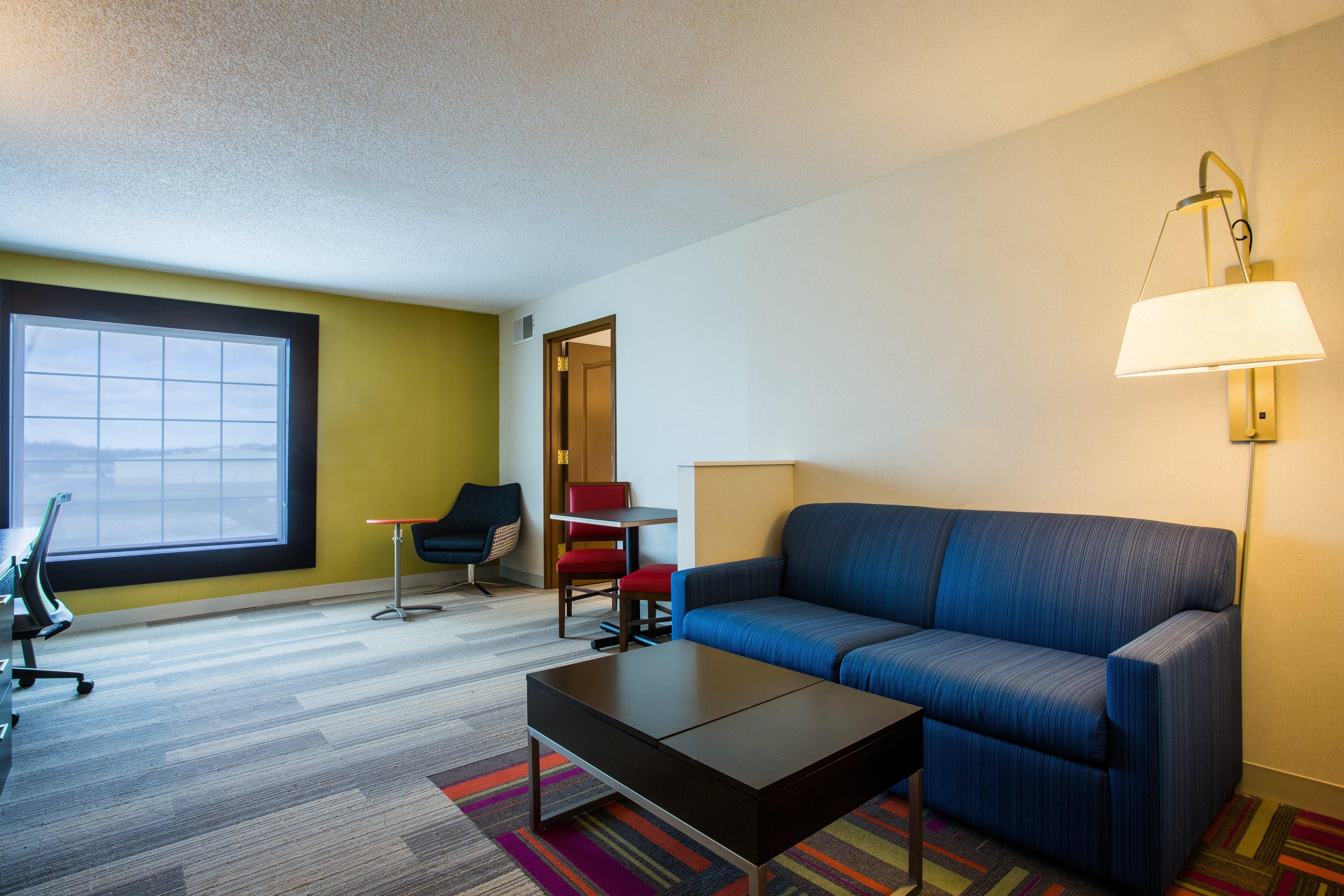 Holiday Inn Express Hotel & Suites Reading By Ihg Екстериор снимка
