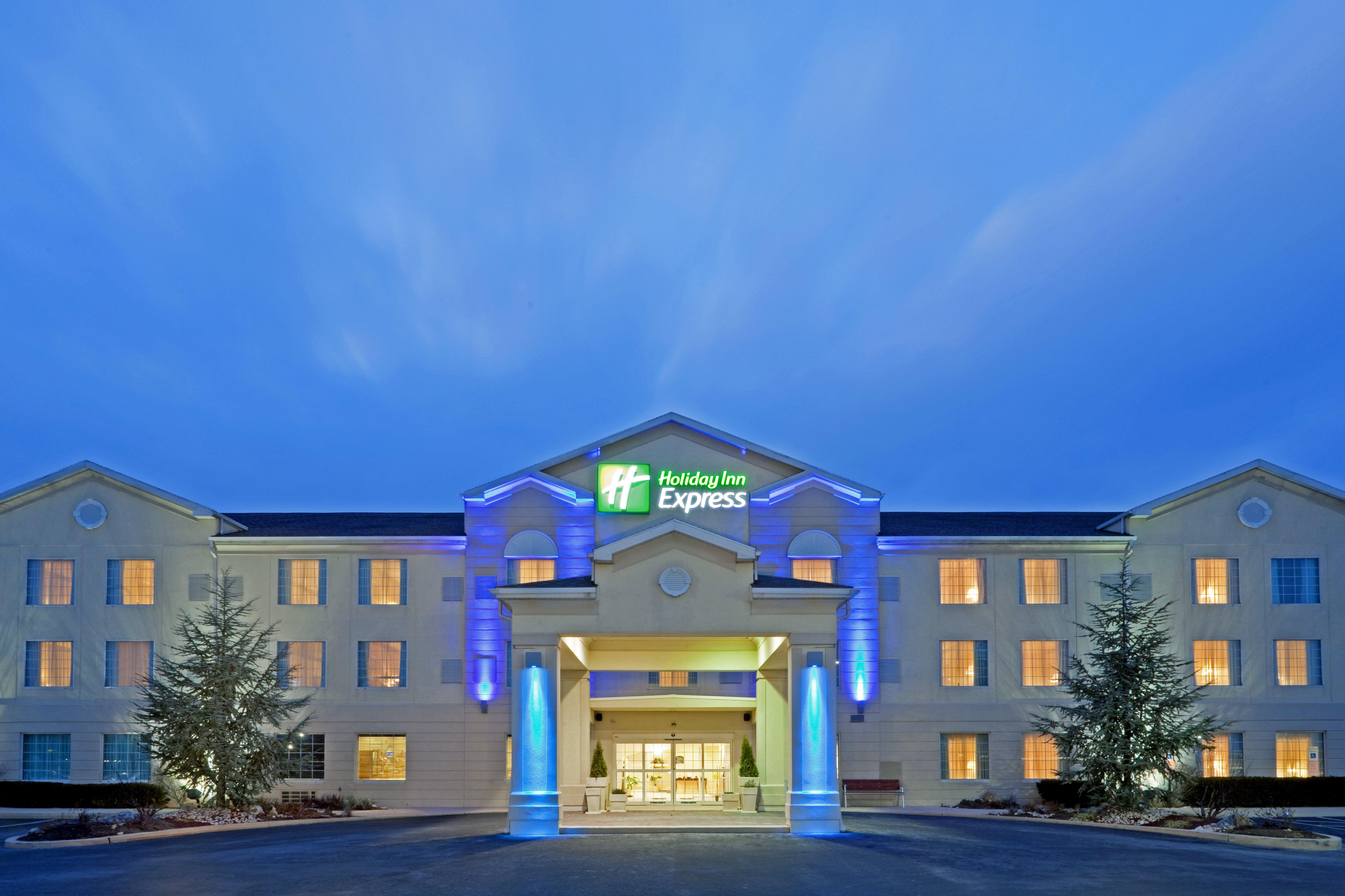 Holiday Inn Express Hotel & Suites Reading By Ihg Екстериор снимка