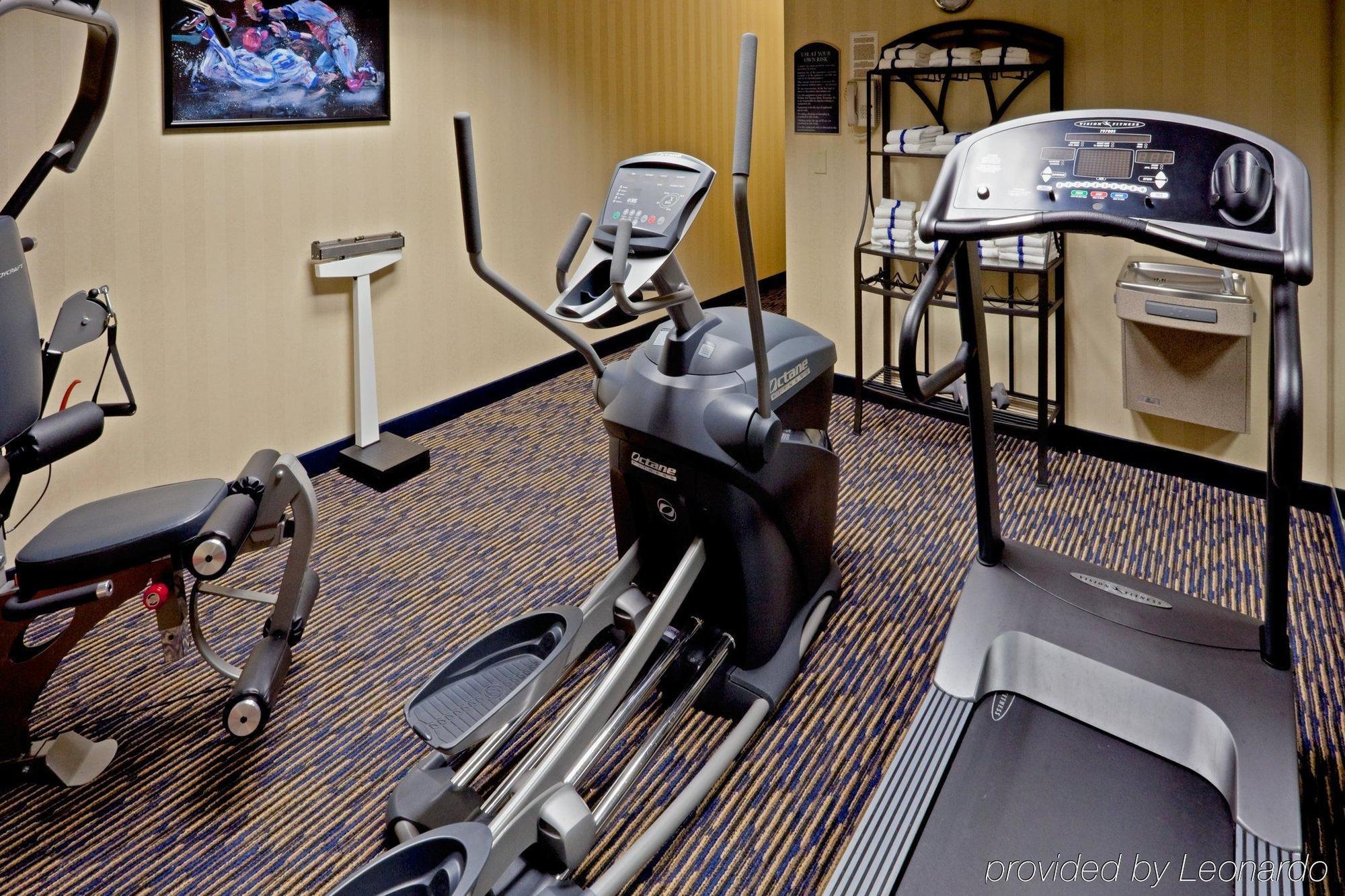 Holiday Inn Express Hotel & Suites Reading By Ihg Екстериор снимка