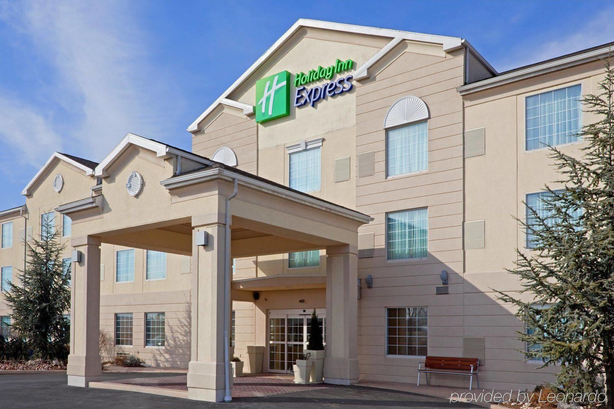 Holiday Inn Express Hotel & Suites Reading By Ihg Екстериор снимка