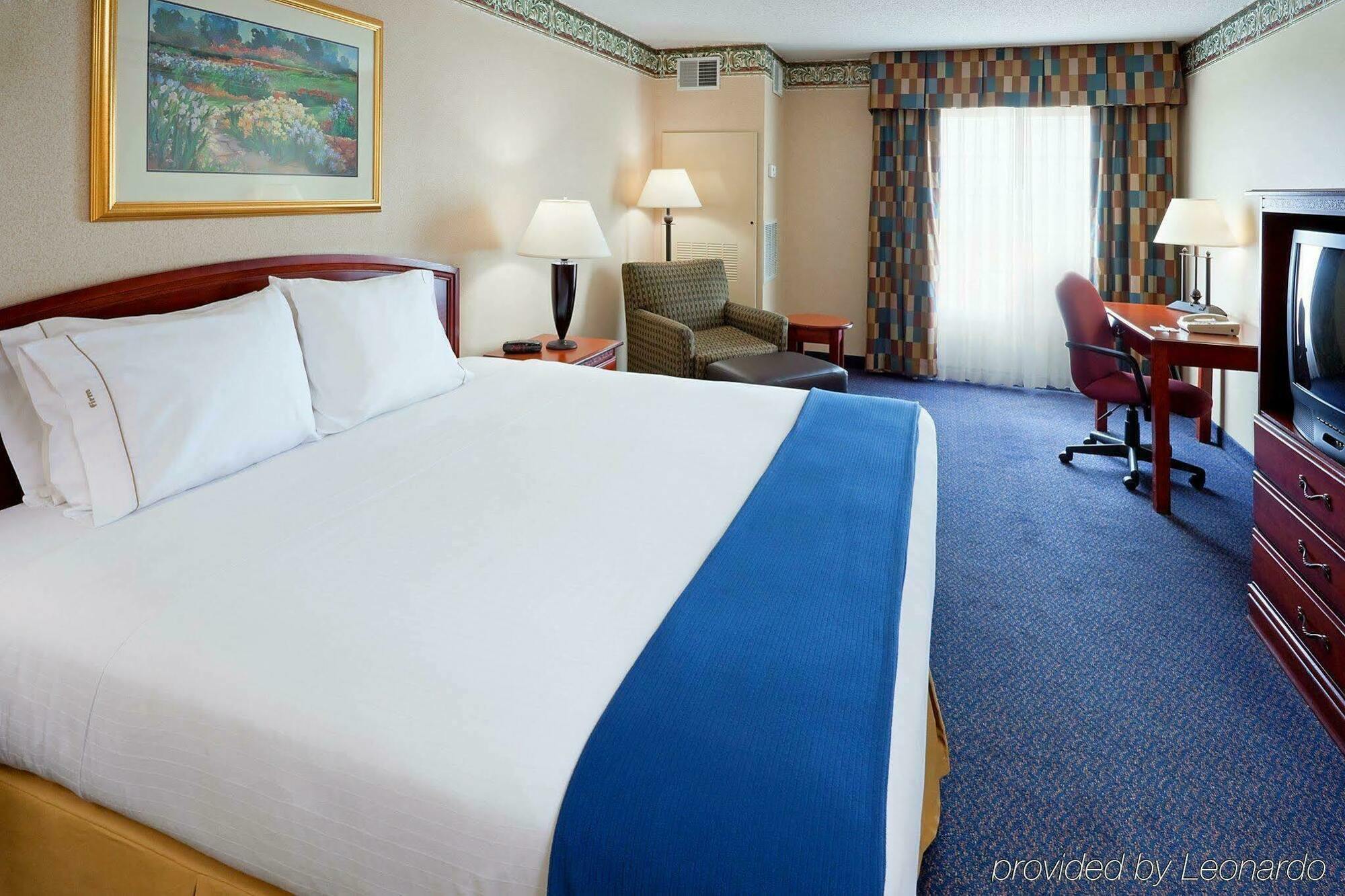 Holiday Inn Express Hotel & Suites Reading By Ihg Екстериор снимка